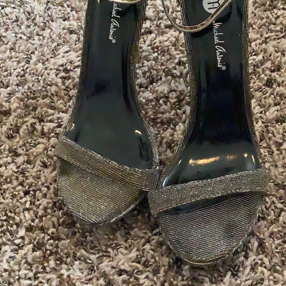 Silver and Gold holiday sparklers - Picture 5 of 5